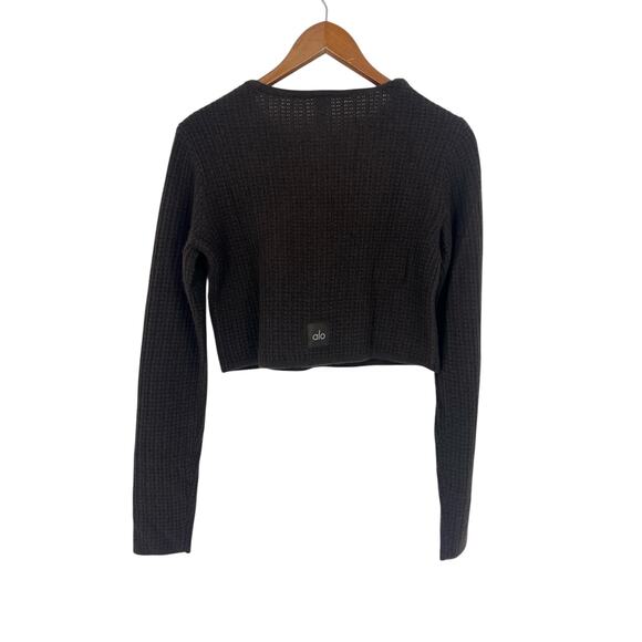 ALO SET Cashmere Plush Waffle Long Sleeve & High-Waist Plush Waffle Pant - Picture 8 of 16